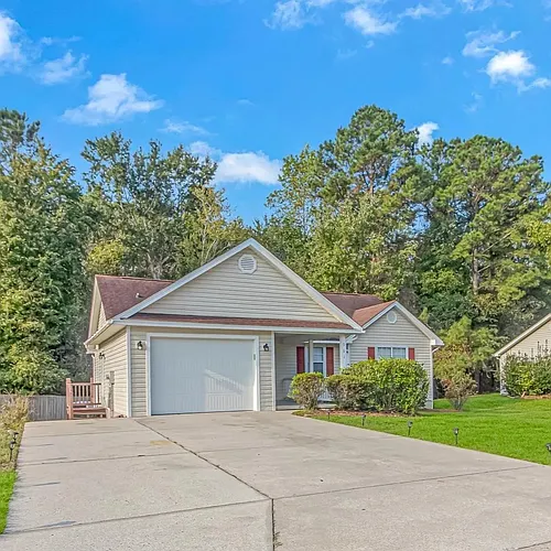 961 Castlewood Dr Photo 1