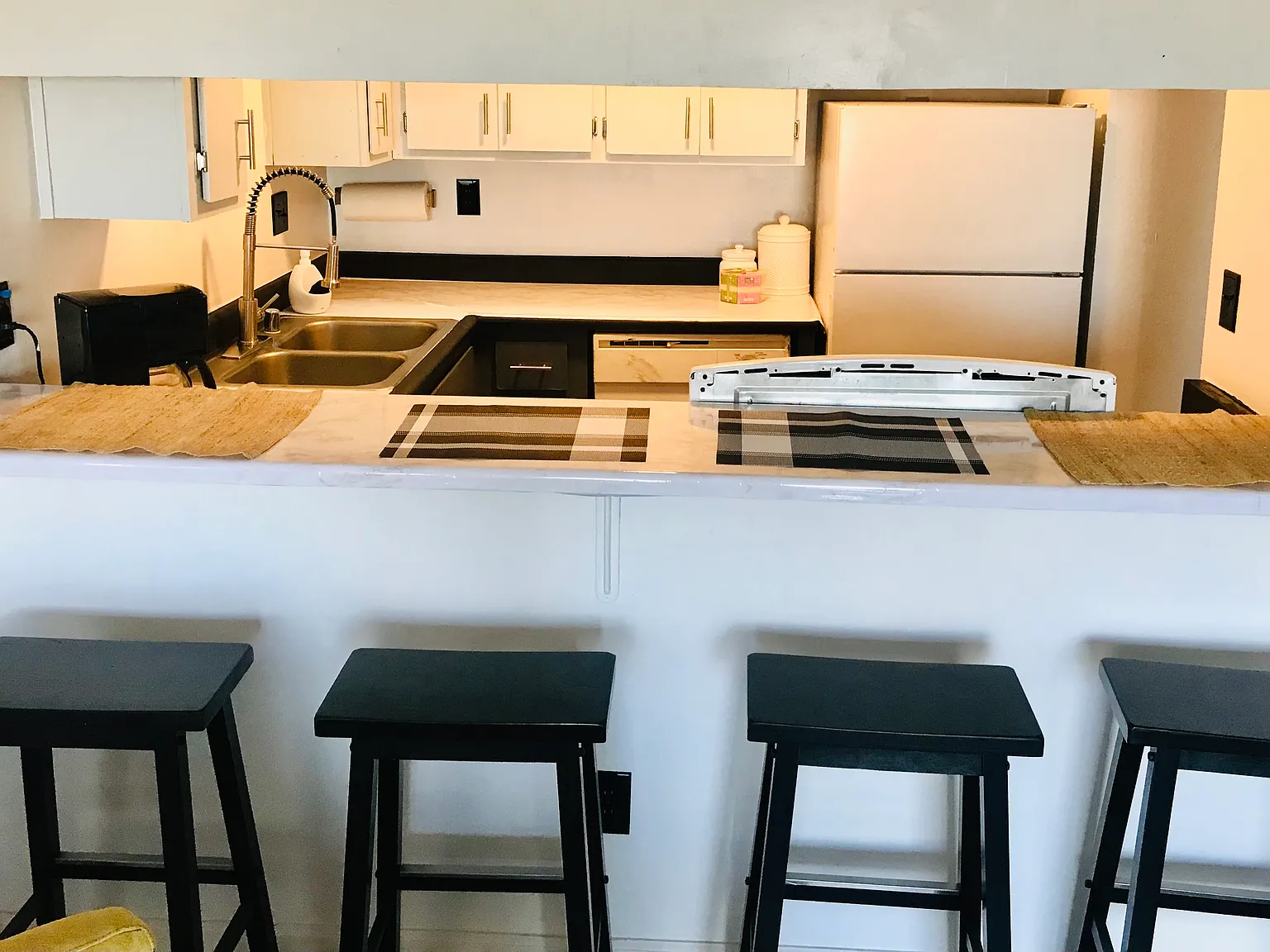 1 bed, 668 sqft, $1,450 — Photo 2