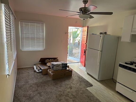 5th image of 4760 Point Loma Ave