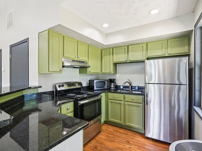 Meadow Park Apartments | Specials Available — Photo 10