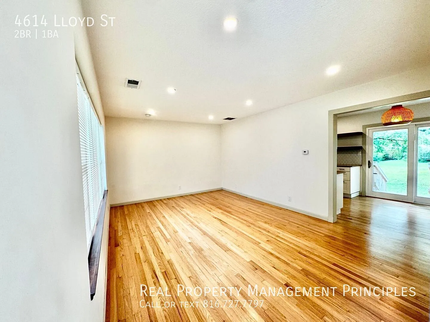 Beautifully Renovated 2-Bedroom Home with Large Backyard Deposit Free Living Available via Obligo!! — Photo 3