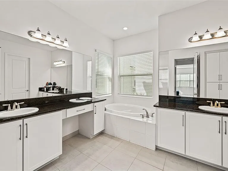 32208 Rosewood Meadow Ln — Photo 17
