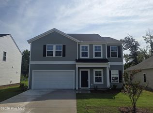 840 Schoolfield Dr, Sneads Ferry, NC 28460