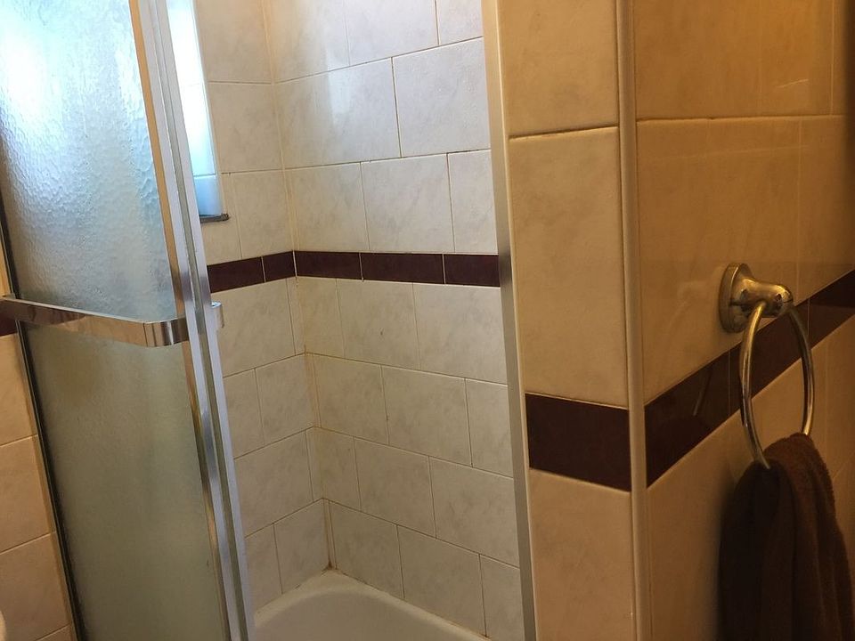 1st image of 3212 46th St APT 2R