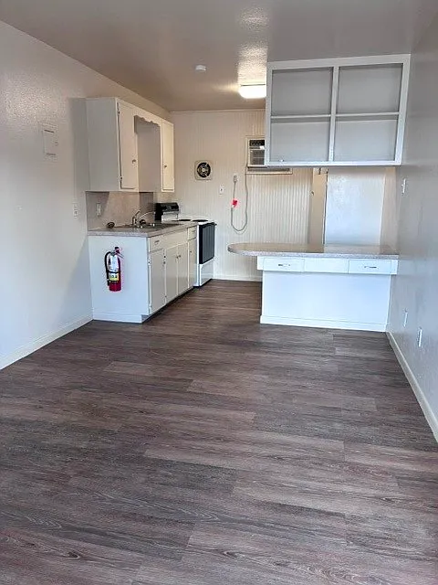 711 W King Ave #12