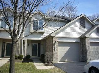 8604 Timber Park Dr, Dayton, OH 45458