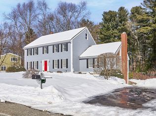 100 Tucker Farm Rd, North Andover, MA 01845