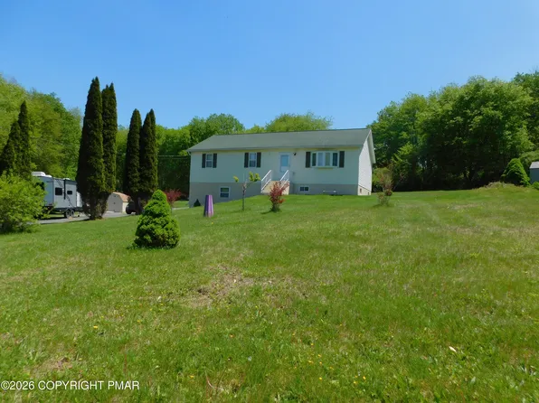 546 Frantz Rd, Brodheadsville, PA 18322