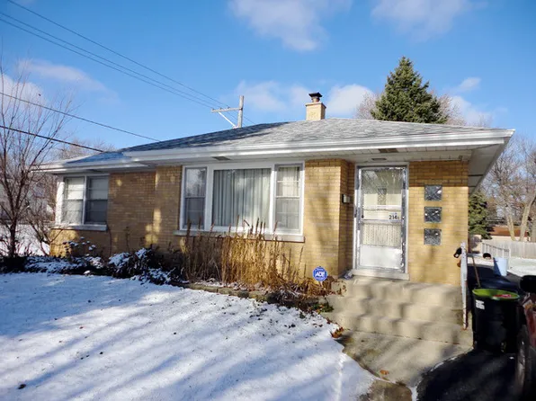214 W Central Blvd, Villa Park, IL 60181