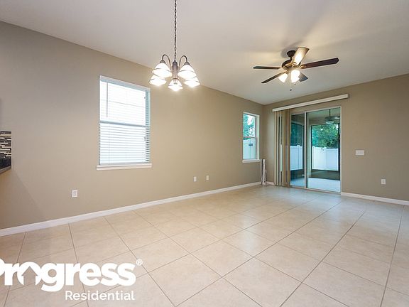 3rd image of 7424 Azalea Cove Cir