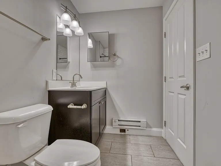 1728 Eastern Ave #12 — Photo 10