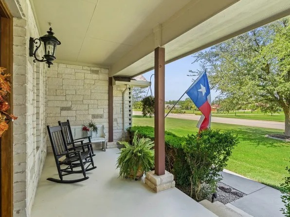 1200 Legends Parkway, Kingsland, TX 78639