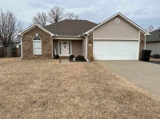 15 Moonridge Dr, Ward, AR 72176