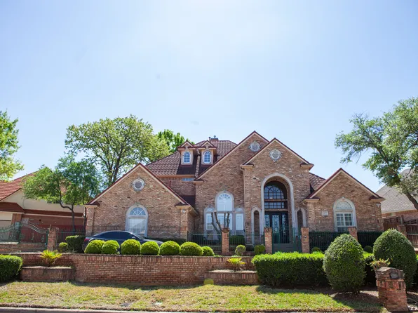 2423 River Rock Cir, Arlington, TX 76006