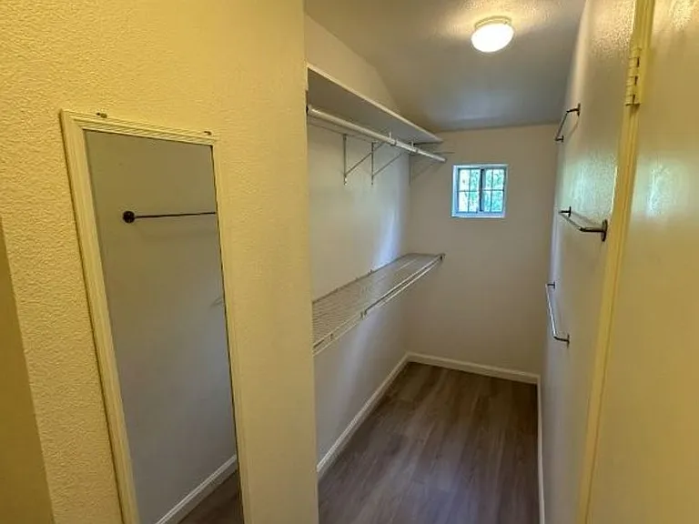 637 Atherton Pl #403 — Photo 13
