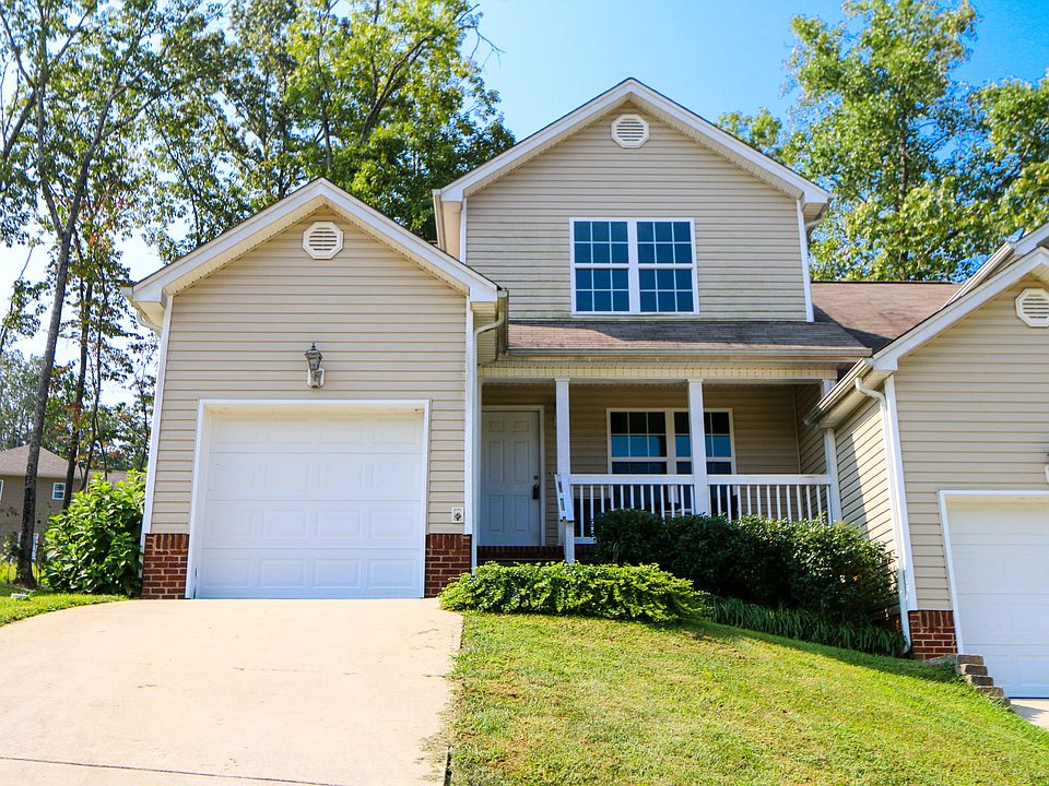 1st image of 1824 Short Leaf Dr