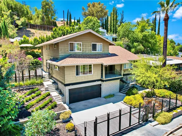22921 Cass Ave, Woodland Hills, CA 91364