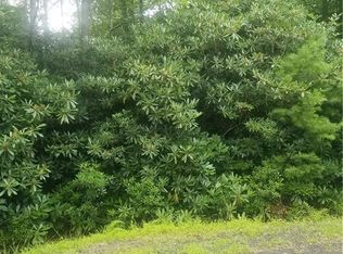 153 Hopi Rd, Jim Thorpe, PA 18229