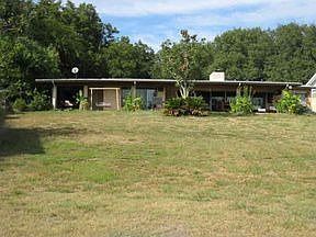 3rd image of 3618 River Oaks Dr