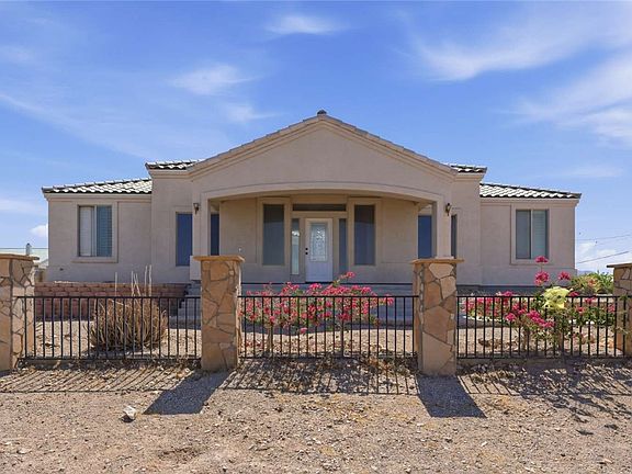 2nd image of 4014 Tercero Rd
