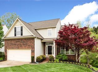 1023 Clearbrook Rd, Matthews, NC 28105