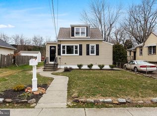 20 Oxford Ave, Gloucester City, NJ 08030