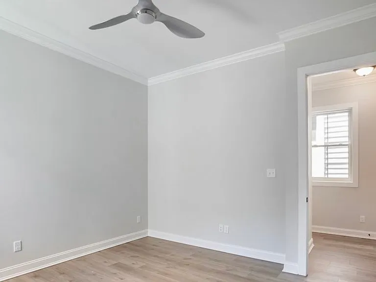 1718 Barnard St #1718 — Photo 20