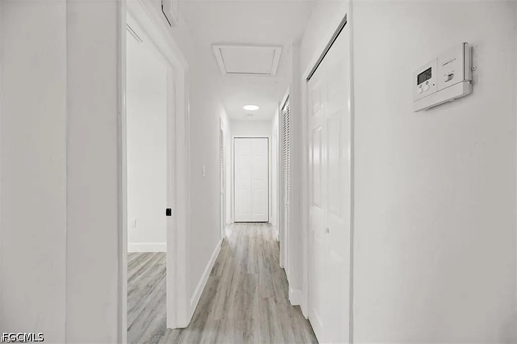 3 bed, 1.0 bath, 816 sqft, $1,800 — Photo 3