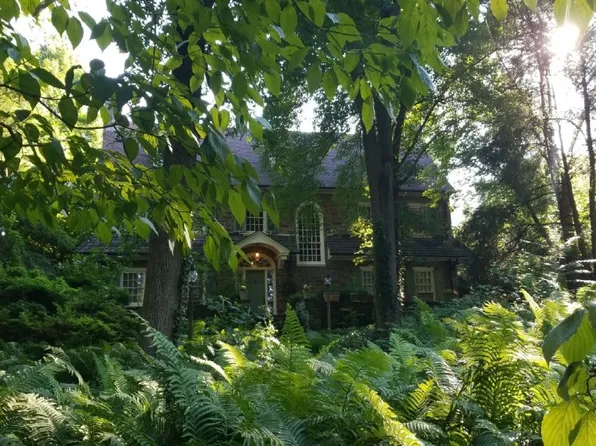 1026 Westview Ave, Philadelphia, PA 19119