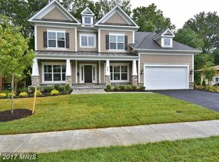 8404 Stonewall Dr, Vienna, VA 22180