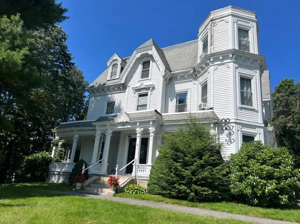 143 Main St #6, Upton, MA 01568