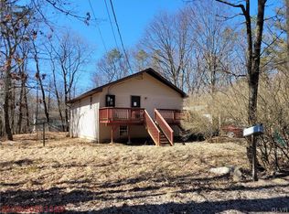 1718 Johns Rd, Effort, PA 18330
