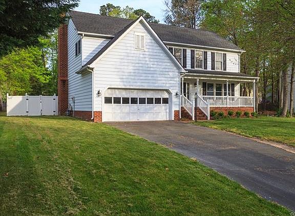 3rd image of 9616 Hastings Mill Dr