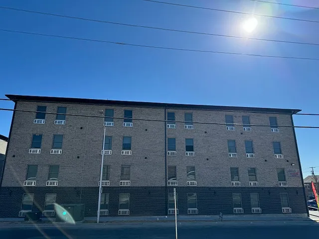 1008 N Rolla St — Photo 15
