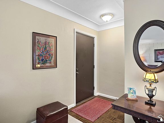 4th image of 3415 Woodmont Dr