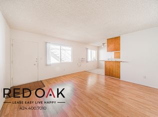 16515 Victory Blvd #6, Van Nuys, CA 91406