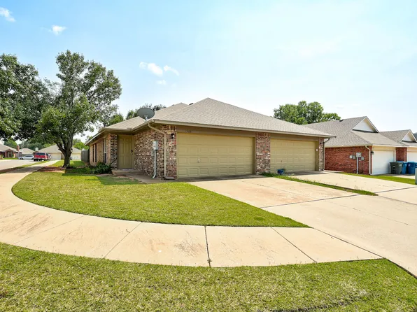 1912 Lariat Cir, Edmond, OK 73003