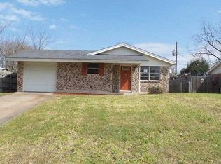 848 Bridle Ave, Fort Worth, TX 76108