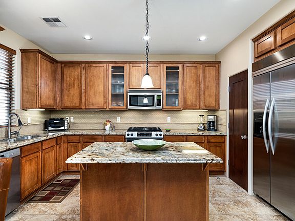 5th image of 18650 N Thompson Peak Pkwy APT 2049