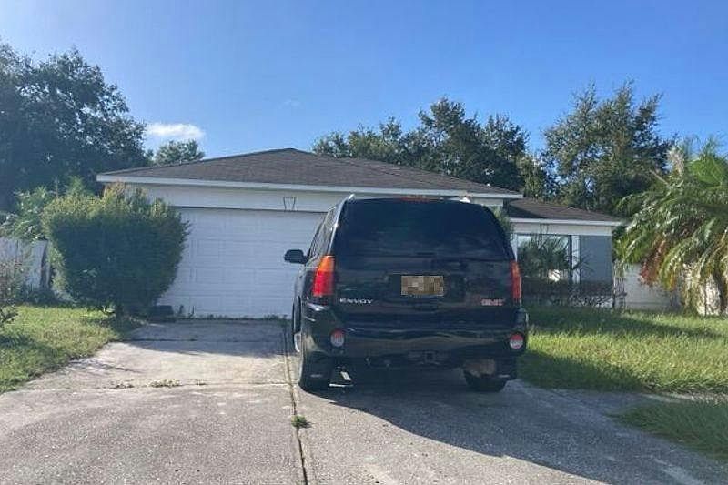 1st image of 1512 Silktree Ct
