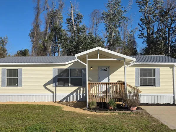 2726 Canal Ave, Panama City, FL 32405