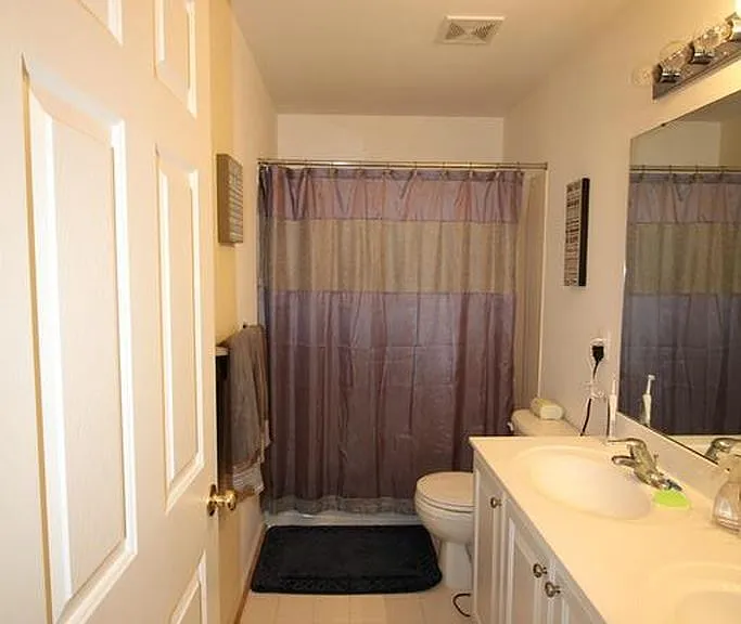 22089 Chelsy Paige Sq — Photo 6
