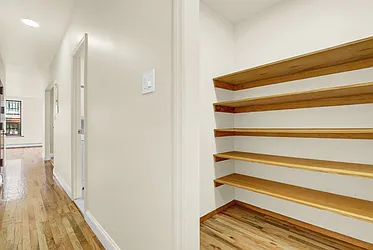 Rented by R New York