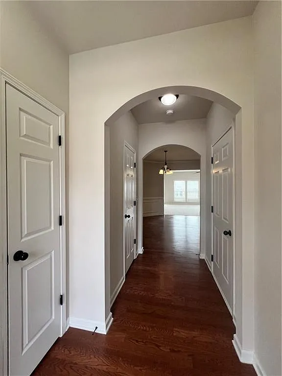 3 bed, 2.5 bath, 1856 sqft, $2,200 — Photo 2