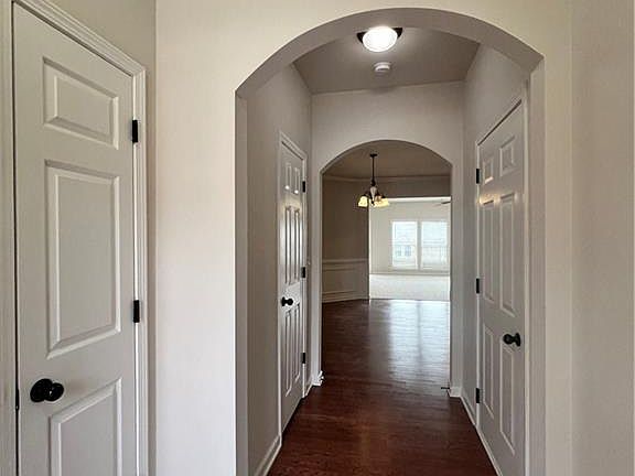 2nd image of 4957 Sherwood Way