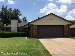 290 Windsor Way, Midwest City, OK 73110