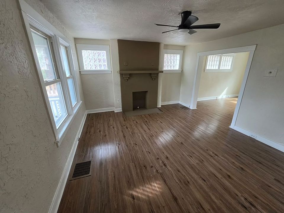 1st image of 2028 Chalfant St