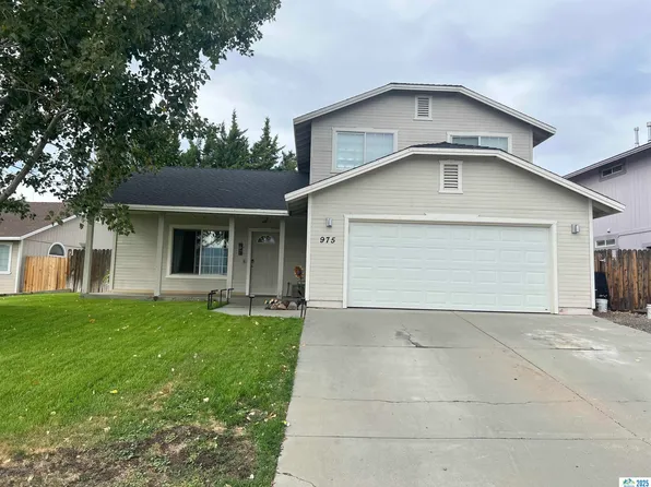 975 Shadow Mountain Dr, Susanville, CA 96130