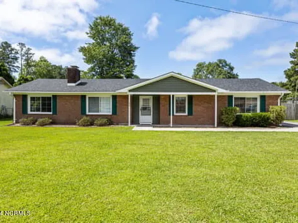 102 E Bridle Lane, Havelock, NC 28532