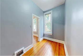 700 W Schubert Ave #1R — Photo 11